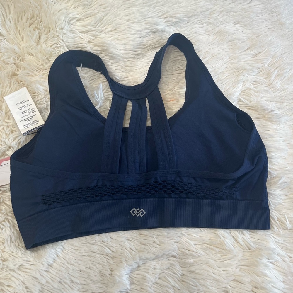 Legend women sport bra size M